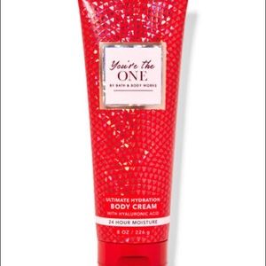 NWT Bath and Bodyworks YOU'RE THE ONE Ultimate Hydration Body Cream 8oz